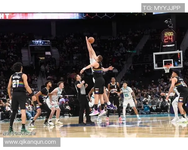 穆雷27分对飙辛普森 掘金半场57-58暂落后黄蜂 穆雷27分对飙辛普森 掘金半场57-58暂落后黄蜂