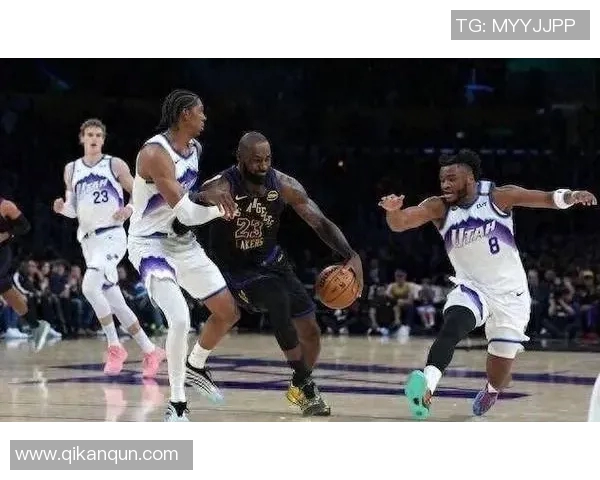 11助攻0失误!史上最好的组织前锋 17中4并不影响老詹的团队价值 11助攻0失误!史上最好的组织前锋 17中4并不影响老詹的团队价值